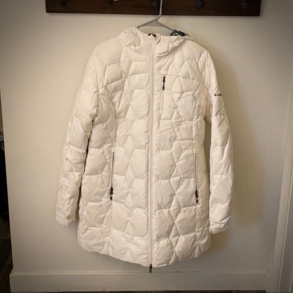 EUC Columbia Long Puffy Jacket, White, XL